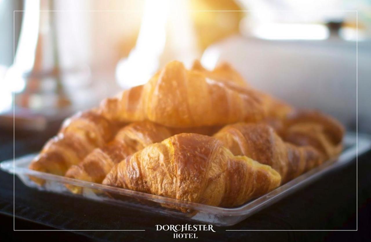 סרנדה Dorchester Hotel מראה חיצוני תמונה