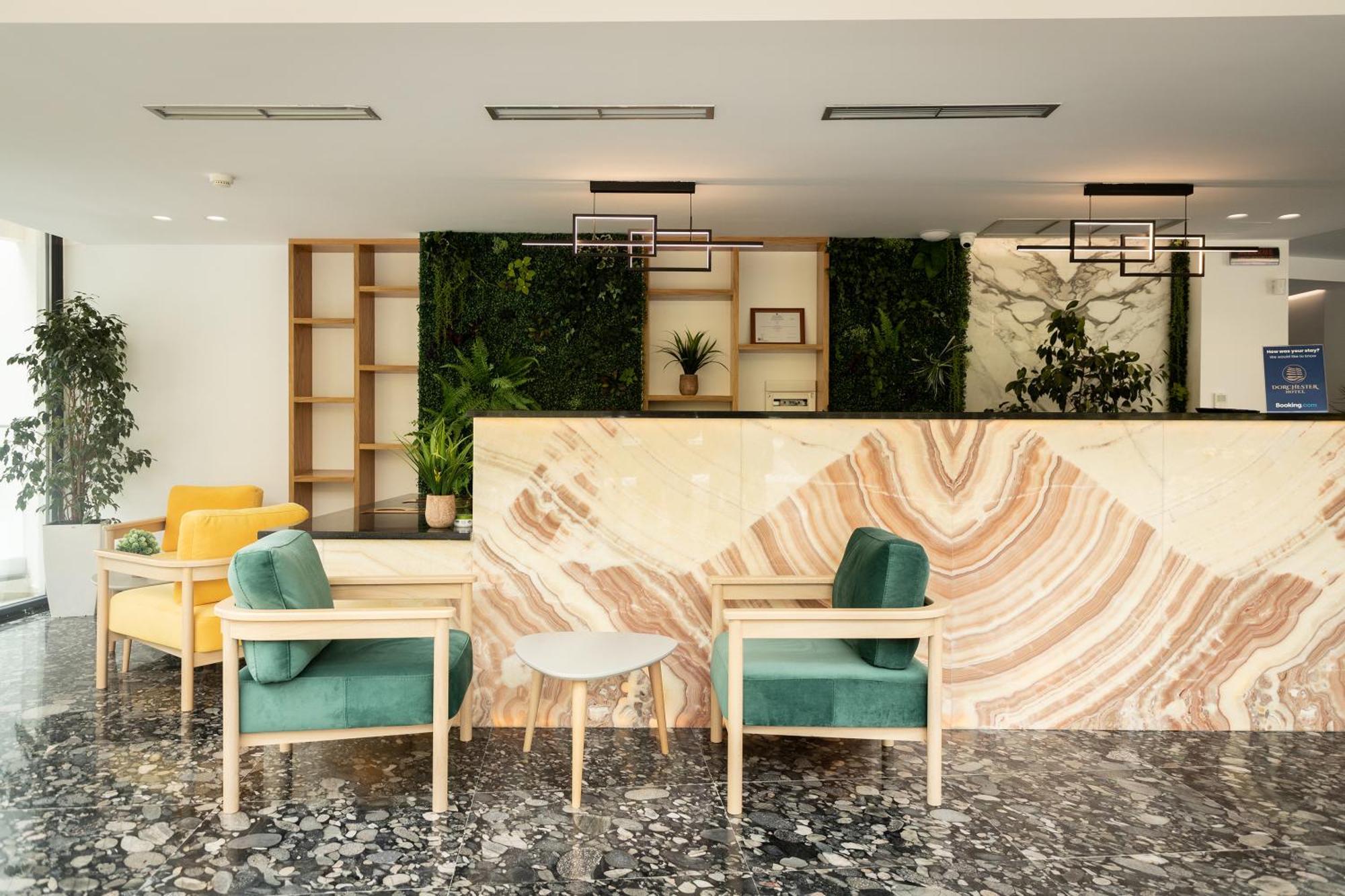 סרנדה Dorchester Hotel מראה חיצוני תמונה